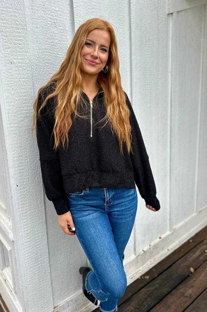 Maine Woven Pullover Black