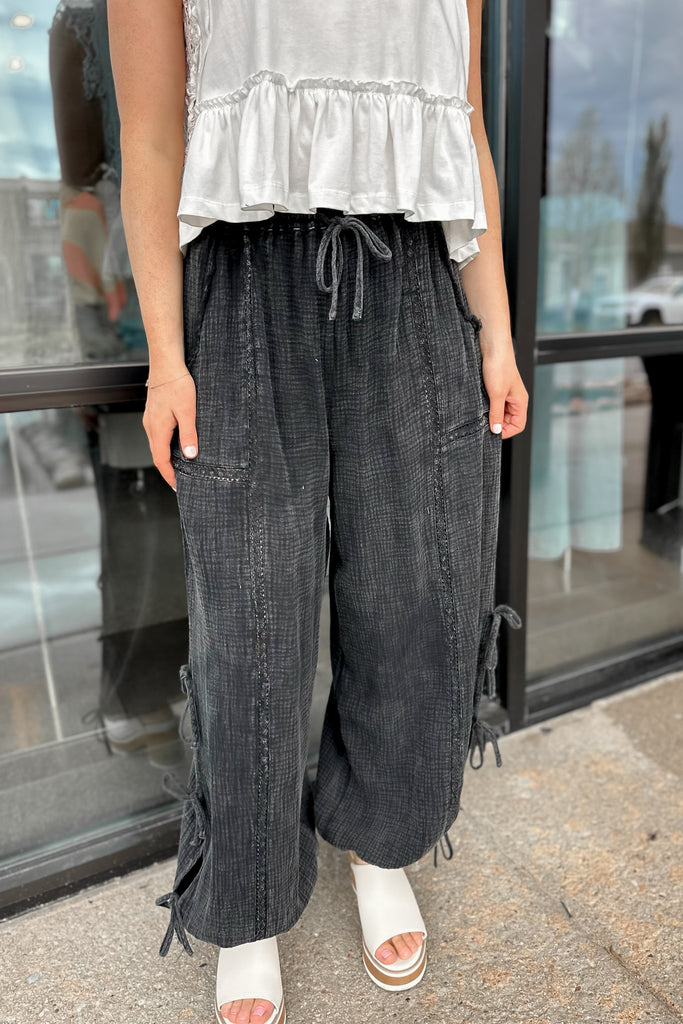 Mila Side Tie Pants Black