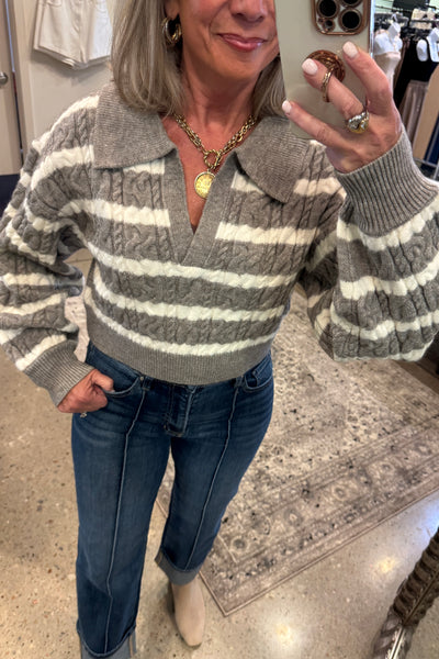 Collared Stripe Cropped Cable Kint Sweater