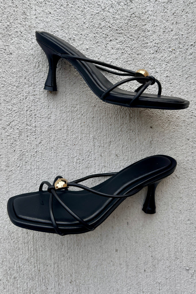 Vero Heel- Black