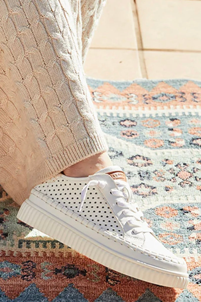 Yellowbox Mazel Sneaker- White