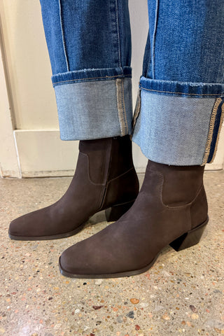 Steve Madden Daney- Brown Suede