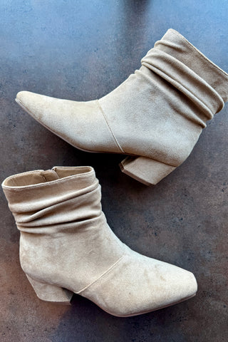 Corky's Addicted Boot- Sand