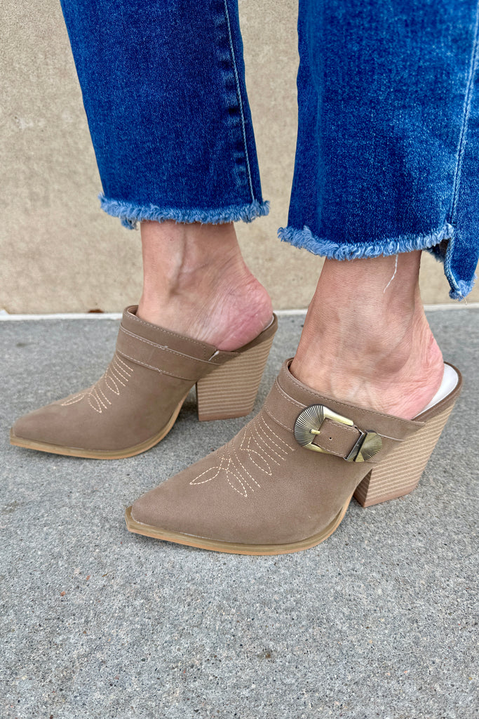 Dixie Mule- Dark Taupe