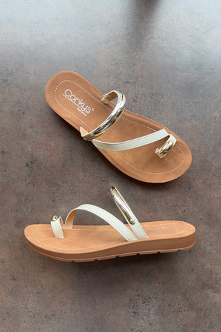 Corky's Hit the Strip Flat- White